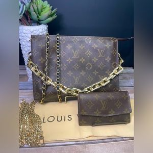 Louis Vuitton Pouch 26 and Wallet